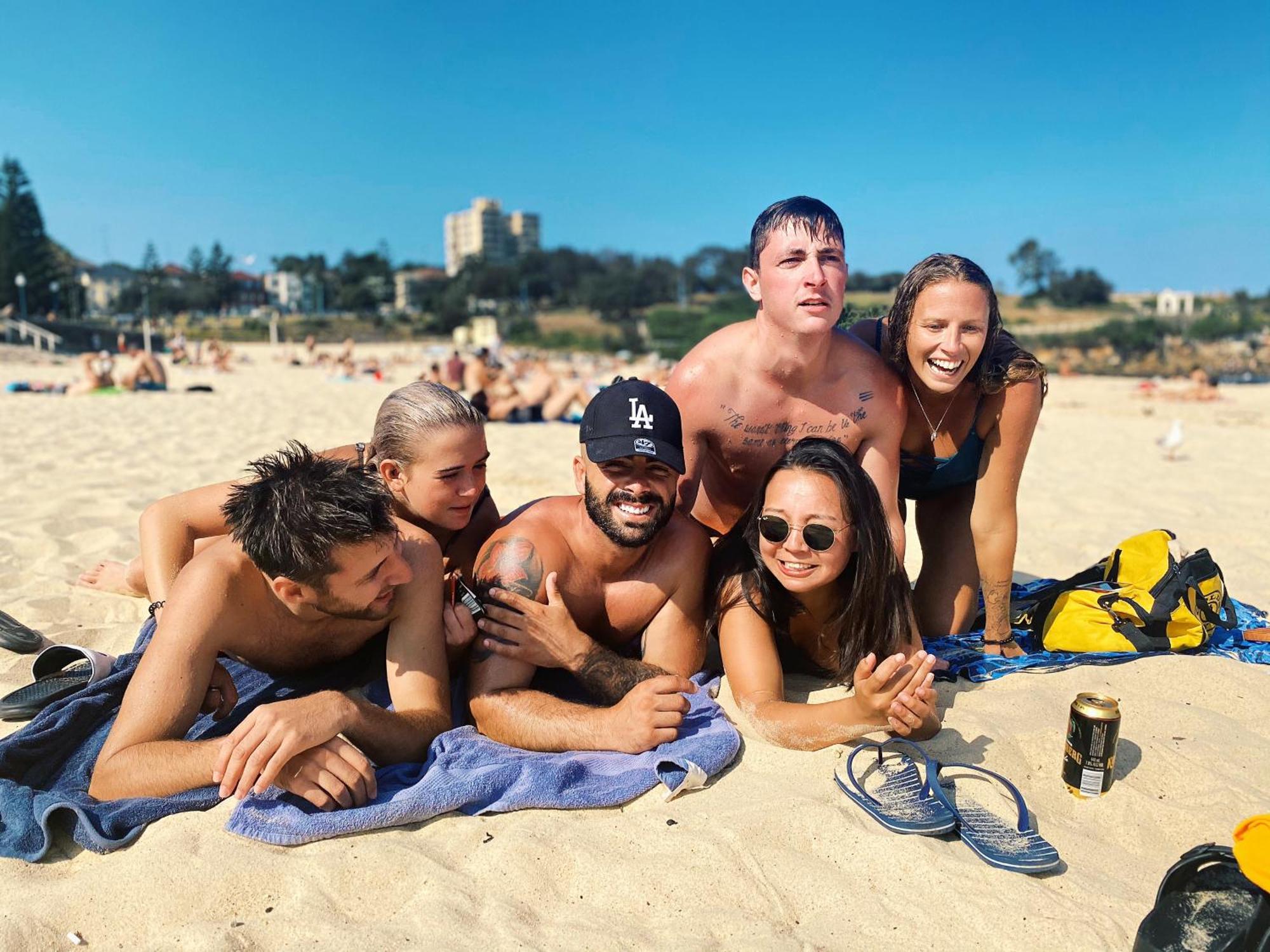 マッド モンキー ホステル クージー ビーチ Randwick エクステリア 写真